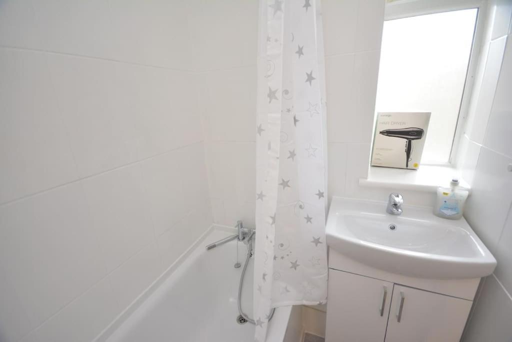 London Zone2 Classic 3 Bedroom Exteriör bild